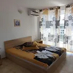 West بيت ضيافة 3*