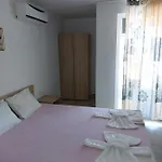 West بيت ضيافة ساني بيتش