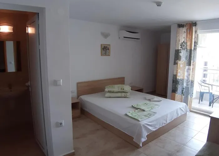 Πανσιόν West Σάνι Μπιτς