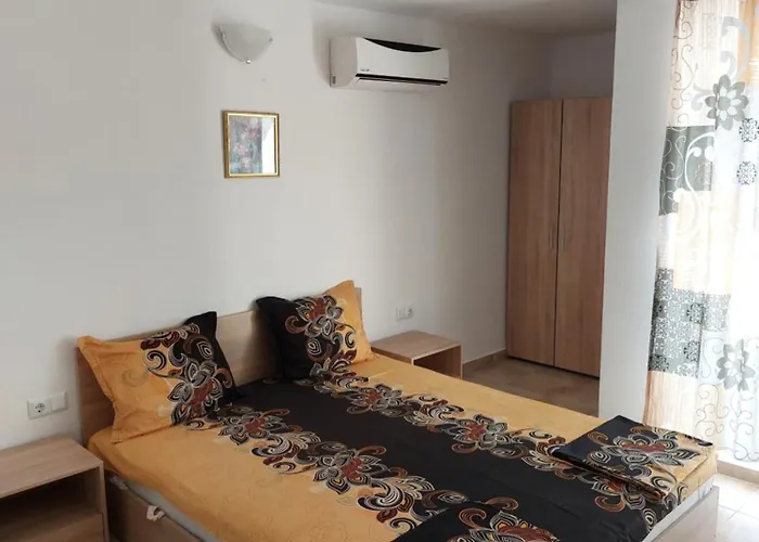 West 3* Σάνι Μπιτς