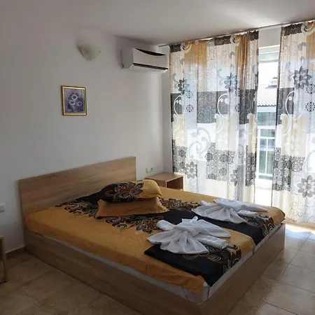 West Affittacamere 3*